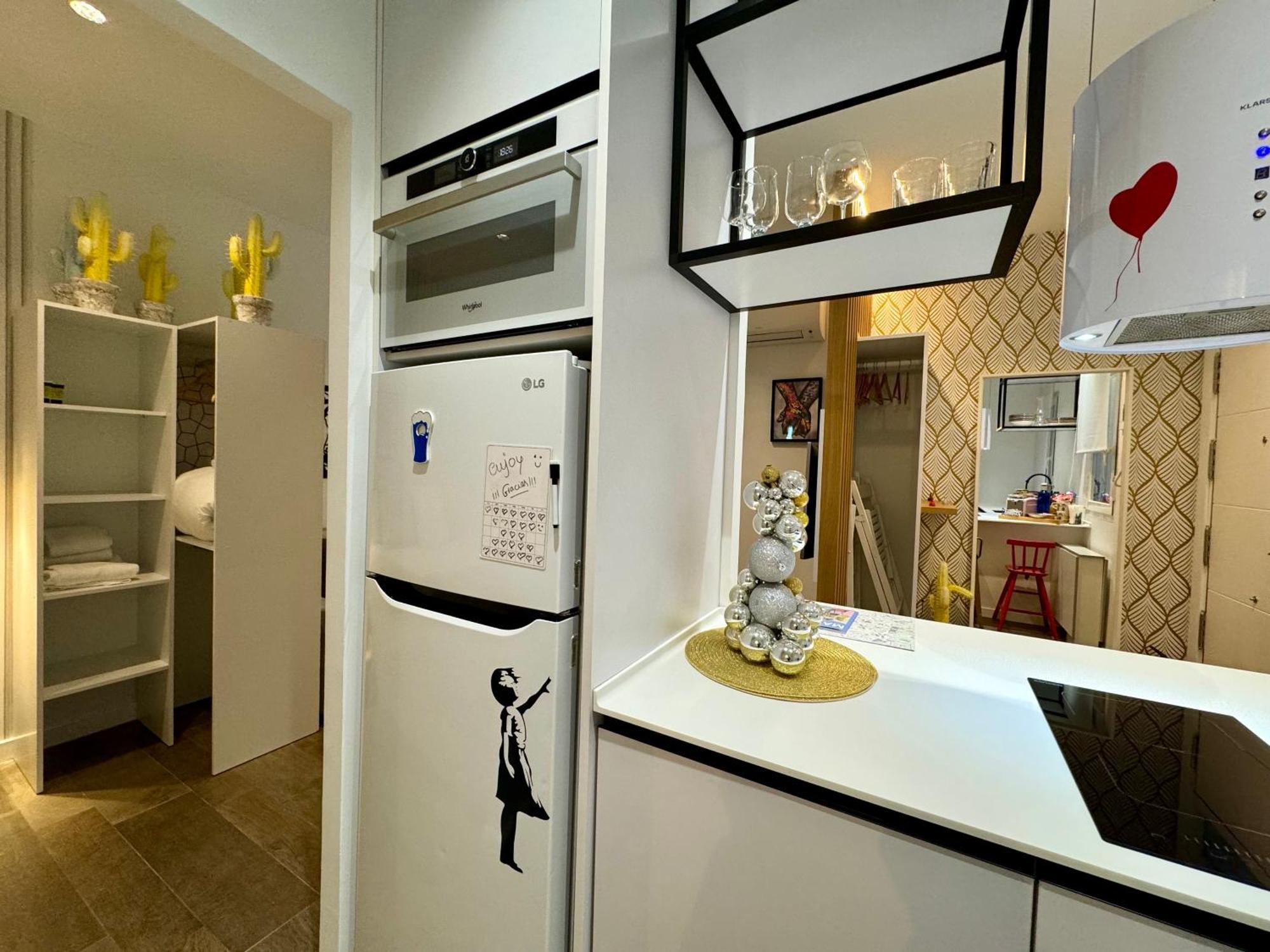 Luxury Flat City Center Full Equipe Non Touristic Madrid Exteriör bild