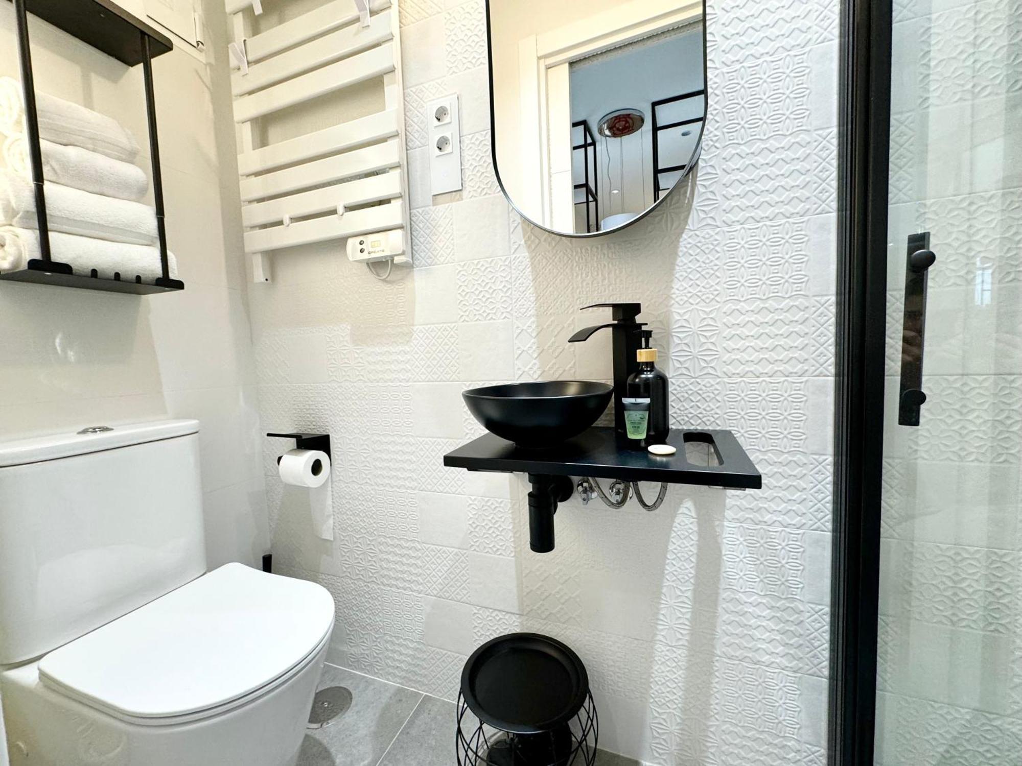 Luxury Flat City Center Full Equipe Non Touristic Madrid Exteriör bild